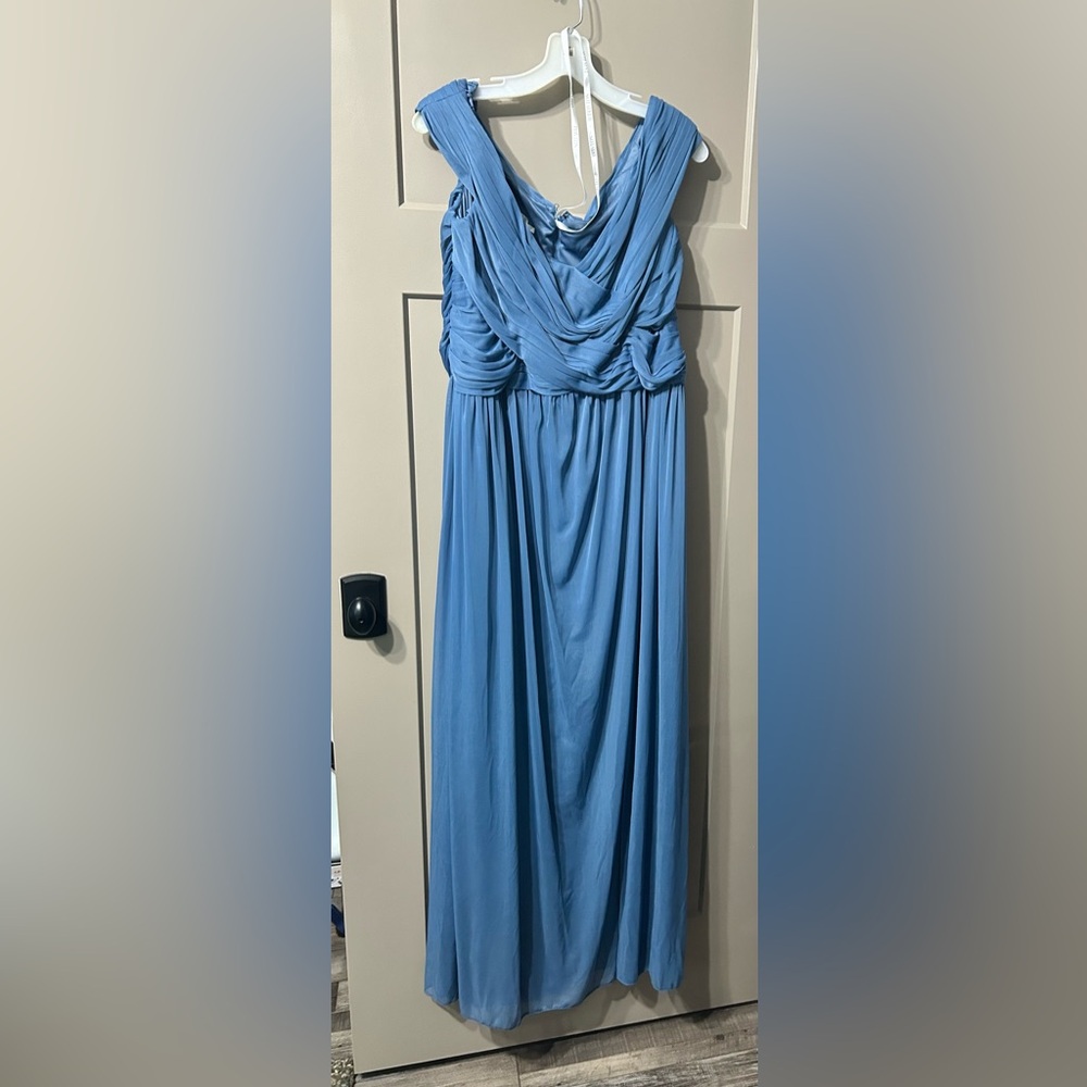 David’s bridal Off-the-Shoulder mesh Steel Blue bridesmaid Dress plus size - Picture 4 of 8